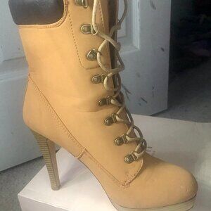 Shoe Dazzle brown stiletto Heels /9